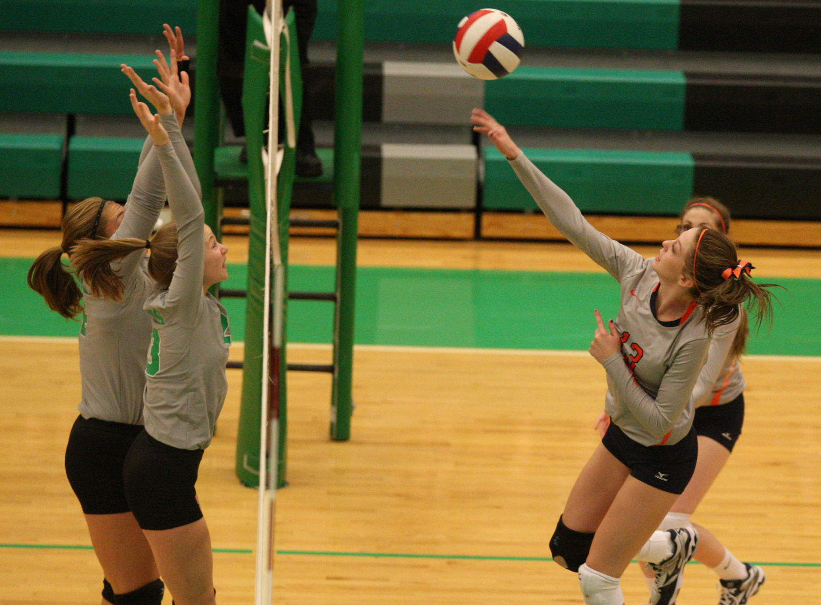 Meridian vs Cerro Gordo volleyball 7 9.19.16.jpg